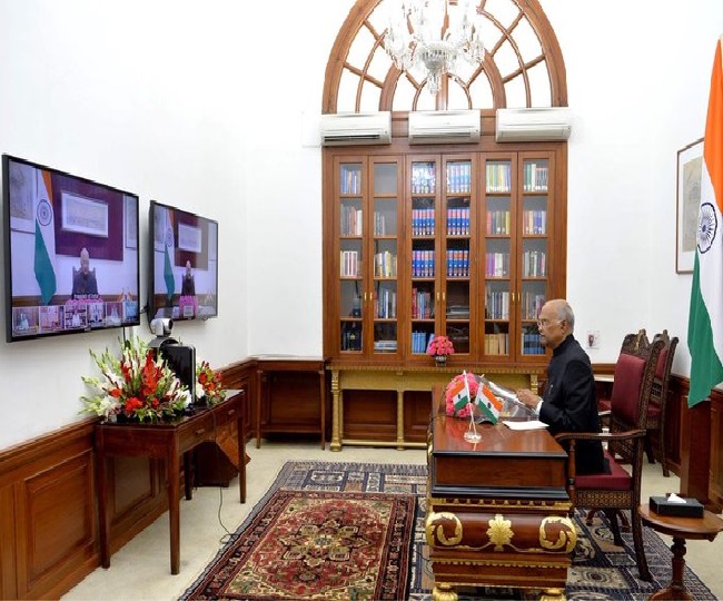 राष्ट्रपति राम नाथ कोविंद ने राज्यपालों, उपराज्यपालों और प्रशासकों के साथ की बातचीत