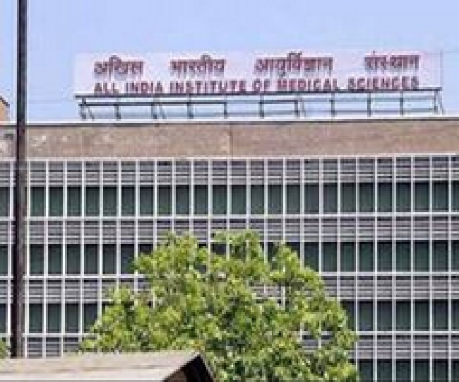 AIIMS के कर्मचारियों ने प्रधानमंत्री राहत कोष में दिया एक दिन का वेतन