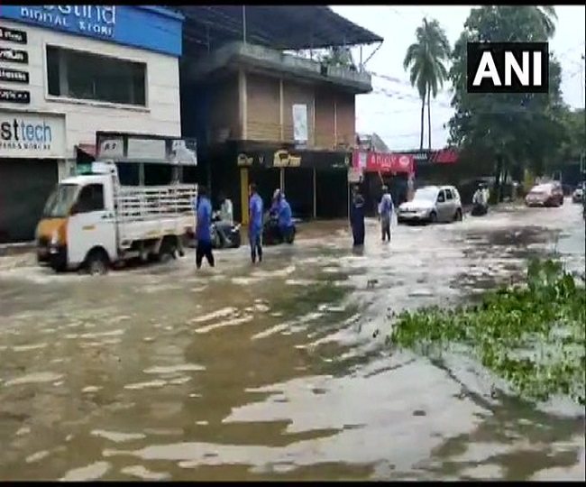 केरल में भारी बारिश के चलते जलभराव