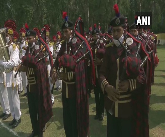 श्रीनगर के शेर-ए-कश्मीर स्टेडियम में फुल ड्रेस रिहसर्ल