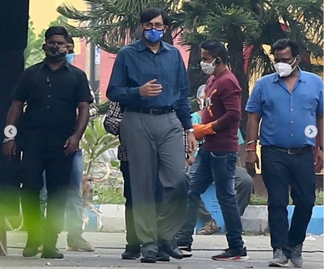 बॉब बिस्वास के सेट से अभिषेक बच्चन की तस्वीरें लीक