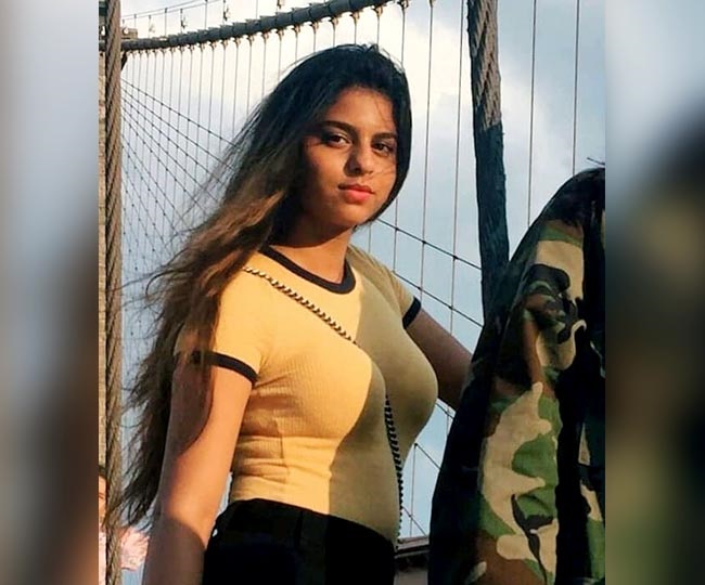 सुहाना खान तस्वीरों में लग रही है बहुत खूबसूरत