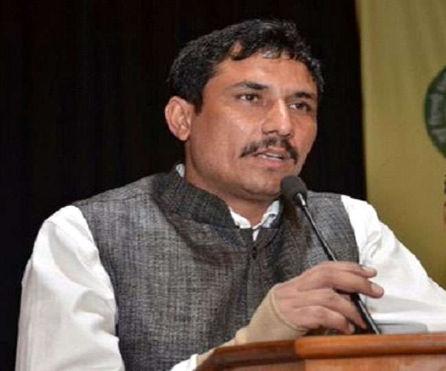 'आप' विधायक कमांडो सुरेंद्र सिंह के खिलाफ दर्ज एफआइआर रद
