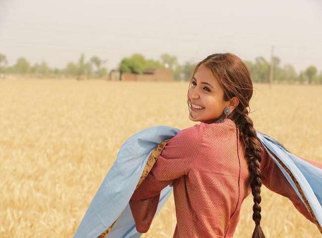 अनुष्का शर्मा समेत इन 7 अभिनेत्रियों ने छोटी जगहों से निकलकर बनाई अपनी बड़ी पहचान