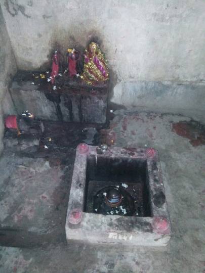 यति स्थान मंदिर से मूर्ति की चोरी