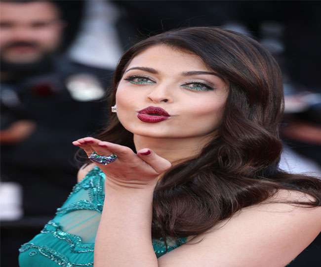 महिला दिवस पर ऐसी बॉलीवुड पत्नियों को सलाम, जो अपने पतियों की हैं पहचान