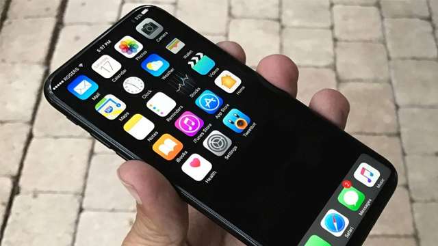 Apple ने दिया Samsung को 70 लाख OLED स्क्रीन का ऑर्डर