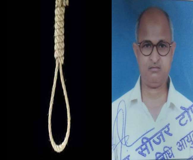 बाथरूम में दाखिल हुआ तो उड़ गए होश, फंदे से लटक रहा था पीएफ कर्मचारी Jamshedpur News