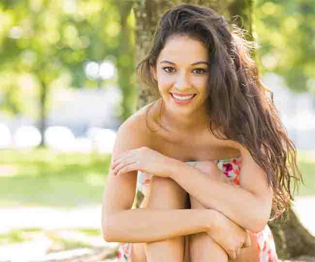 वीमेन्स डे पर बनी रहेगी चेहरे की चमक, अपनायें ये टिप्स