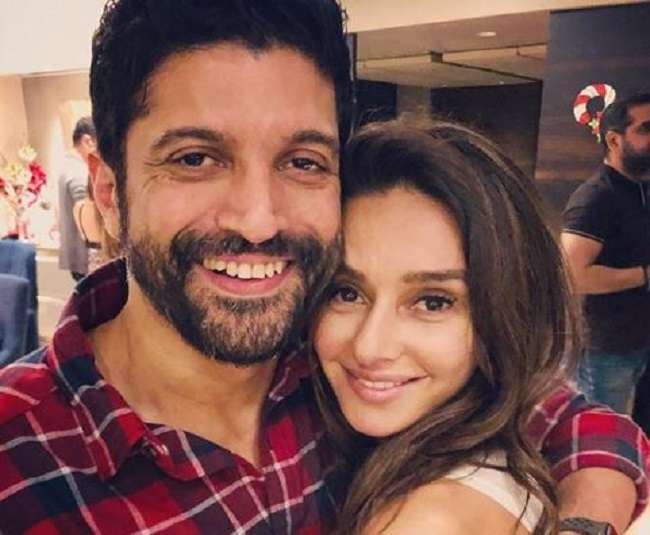 Farhan Akhtar Wedding:फरहान अख्तर और शिबानी दांडेकर अप्रैल या मई में कर सकते हैं शादी, पढ़िए पूरी खबर