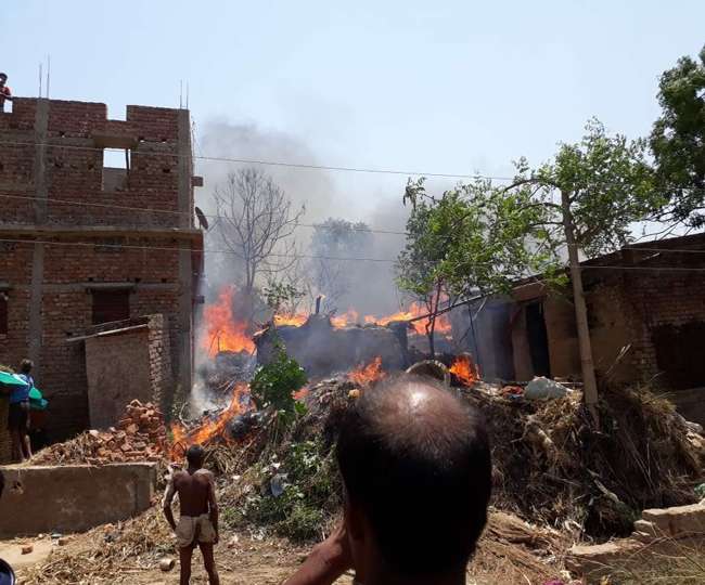 पटना में गैस लीकेज से एक दर्जन घरोें में लगी आग, बच्ची की मौत, लाखों की संपत्ति जली
