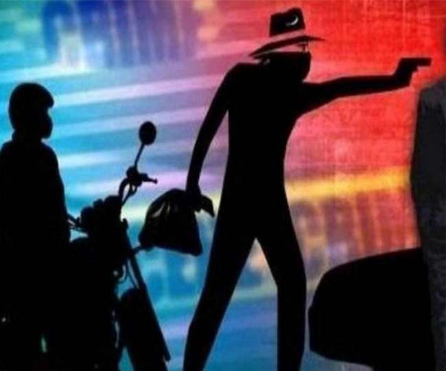 गोरखपुर में मुनीम को पिस्टल सटा 2.26 लाख लूटे Gorakhpur news