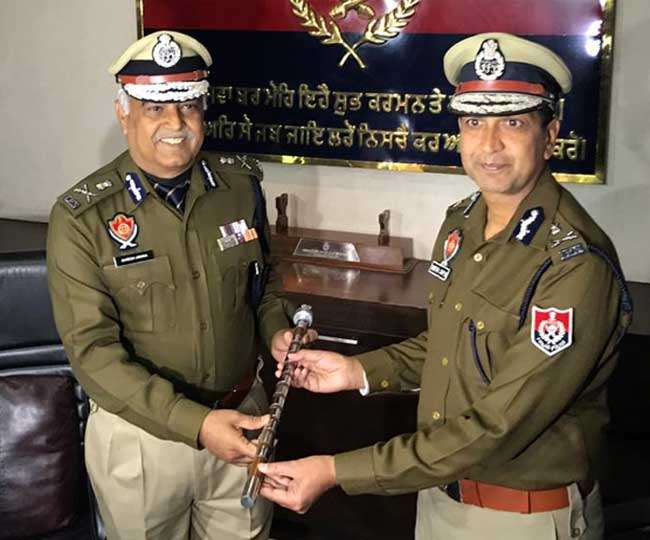 दिनकर गुप्ता बने पंजाब के नए डीजीपी, कार्यभार संभाला, मुस्तफा और सामंत गोयल को पछाड़ा