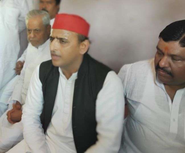 क्या यही नया भारत है जहां बेटियों की जान और इज्जत जा रही है : अखिलेश यादव