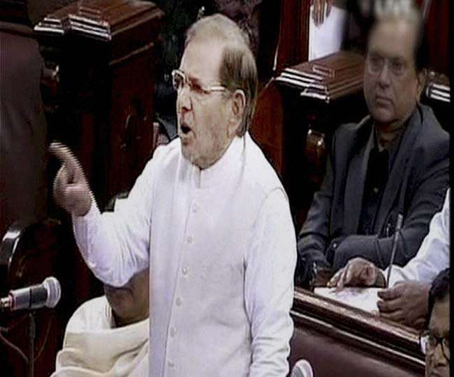 राज्यसभा में विपक्ष के साथ आए जदयू नेता शरद यादव
