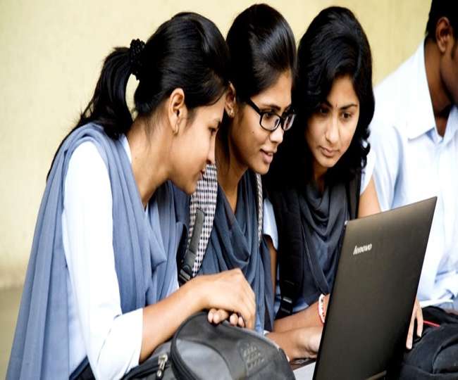 Chhattisgarh Board, CGBSE Result 2019: results.cg.nic.in पर देखें 10वीं और 12वीं के नतीजे, 12वीं में 97.40% के साथ योगेंद्र वर्मा ने किया टॉप