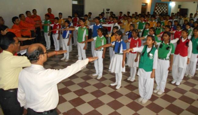 न करेंगे बर्बाद पानी और न करने देंगे