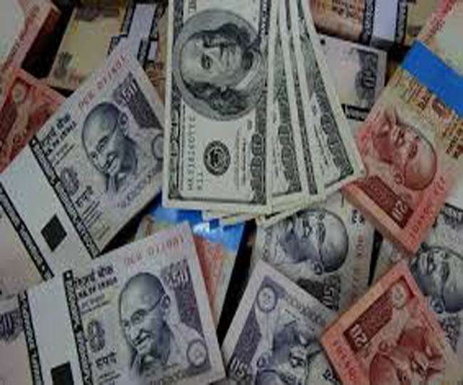 Foreign currency dealer