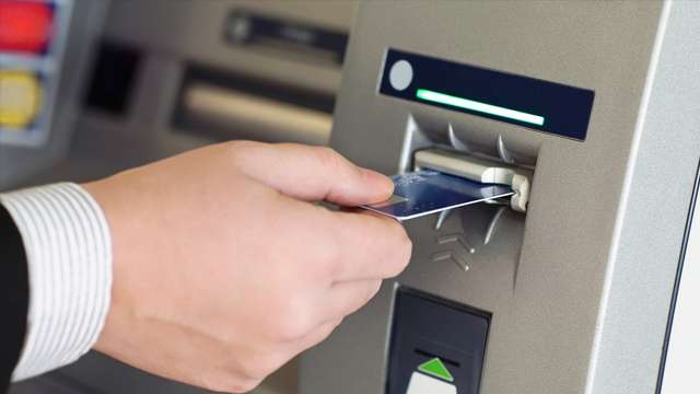 जिस ATM से निकाल रहे हैं पैसे वो सुरक्षित है या नहीं, ऐसे करें पता