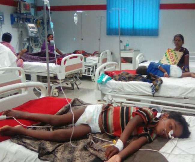 पंद्रह दिनों में हुर्इ पांच बच्चों की मौत, गांव में हड़कंप
