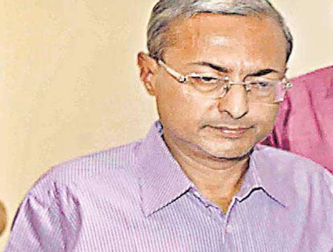 गिरफ्तार किए गए रांची के प्रधान आयकर आयुक्त तापस दत्ता