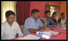 लाभुकों से प्राप्त करें आधार नंबर : एसडीएम
