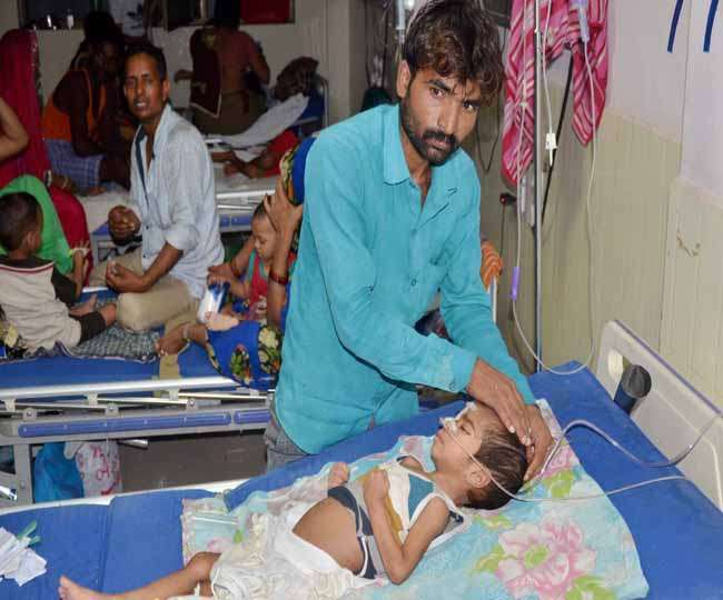 गोरखपुर मेडिकल कॉलेज हादसा: सिस्टम ने रोकीं सांसें, 63 की मौत, प्रधानाचार्य निलंबित
