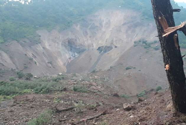 हिमाचल प्रदेश: मंडी में भूस्खलन, अब तक 46 शव बरामद