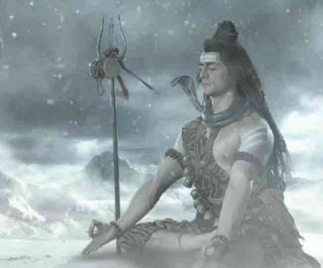 जानें शिव के हाथ में त्रिशूल, डमरू और गले में सांप का रहस्य