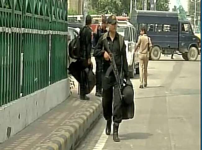 यूपी विधानसभा में विस्फोटक से खलबली, योगी ने कहा-NIA करे जांच