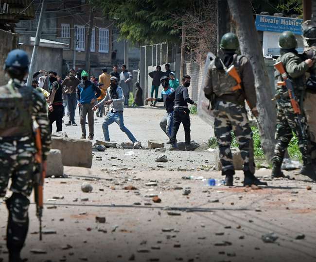 आतंकवाद पर पाक एक बार फिर बेनकाब, मनी लांड्रिंग के जरिए अलगाववादियों को मदद