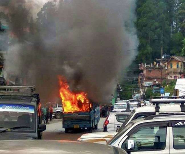 अशांत दार्जिलिंग के कारण सिक्किम में सामानों का परिवहन प्रभावित