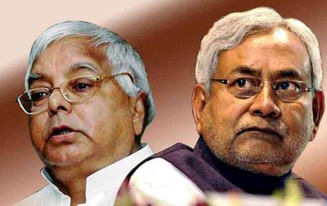 बिहार: सियासी मजबूरियों के बीच संकट में महागठबंधन