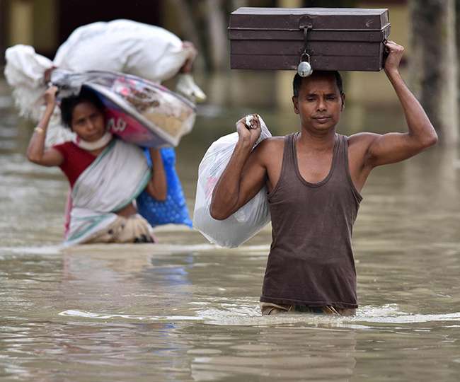 देश के ज्यादातर इलाके पानी-पानी, जानें- बाढ़ को लेकर क्यों है ऐसी बेबसी