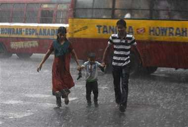 उत्तर भारत में अगले 48 घंटों में भारी बारिश की चेतावनी