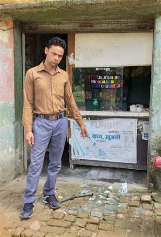 अमरोहा क्लीनिक पर तोड़फोड़, चिकित्सक व मरीज को भी पीटा Amroha news