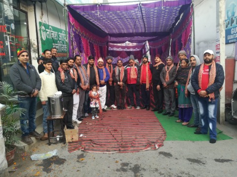 प्रभातफेरी में भोले बाबा की बरात का किया स्वागत