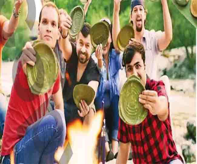 पत्तल दोनों की दीवानी हो रही है दुनिया