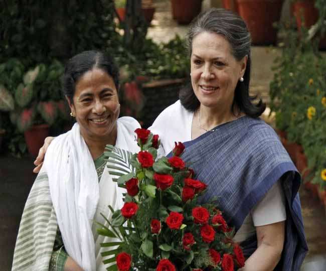 सोनिया व ममता के बीच बैठक से भाजपा को हो सकता है फायदा