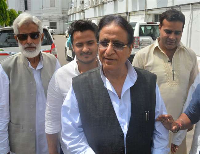 जौहर विश्वविद्यालय कोई शराबघर या रंडीखाना नहीं : आजम खां