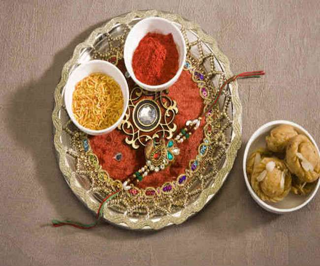 रक्षा बंधन पर भद्रा की छाया, राशि के अनुसार बांधें राखी