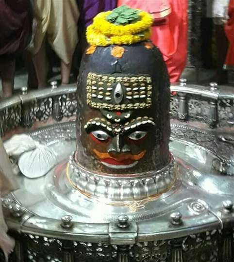 पवित्र माह सावन का दूसरा सोमवार आज, देशभर में नम: शिवाय की धूम