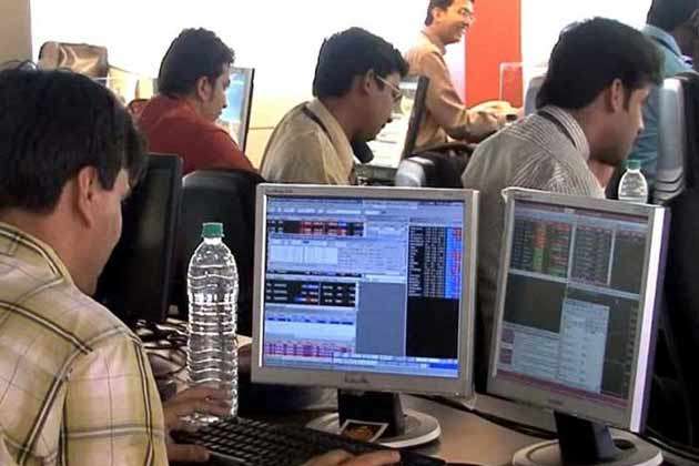 निफ्टी पहली बार 9900 के पार बंद, सेंसेक्स की भी 32075 पर रिकॉर्ड क्लोजिंग