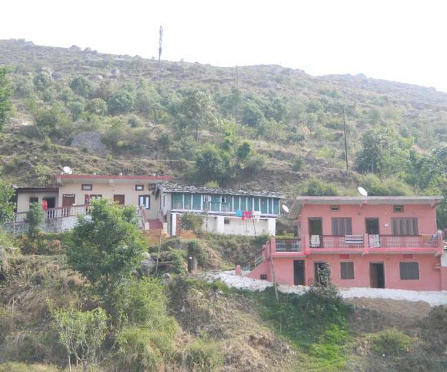 ठाणा गांव के ग्रामीण पर्यावरण प्रहरी बनकर उभरे