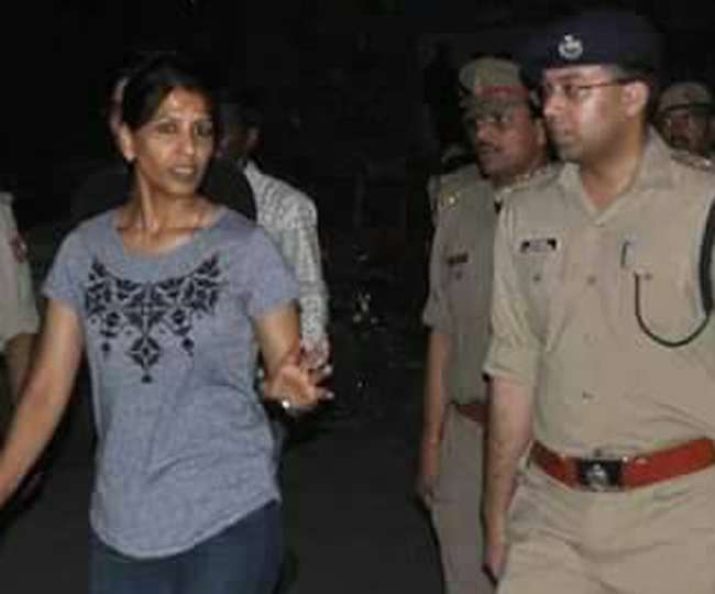 जींस-टीशर्ट पहन कानपुर की सड़कों पर आइपीएस सोनिया की ‘धमाकेदार इंट्री’