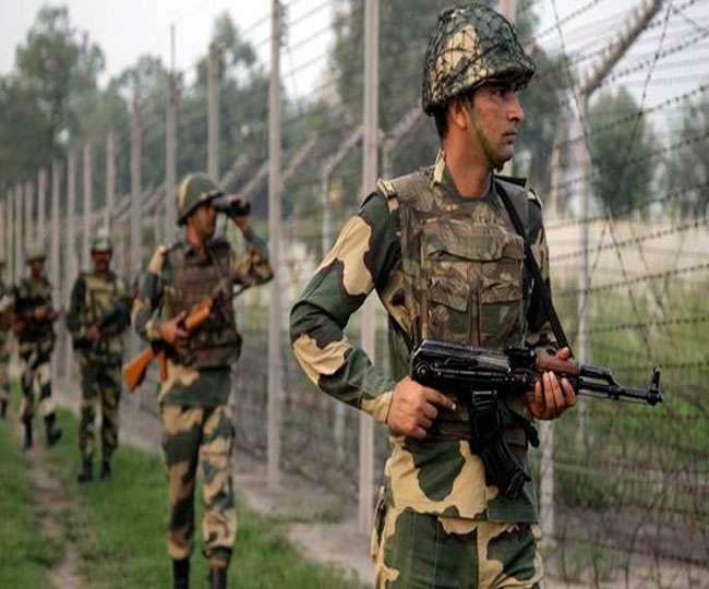नहीं बाज अा रहा पाक, LoC पर फिर की गोलीबारी; मिल रहा करारा जवाब