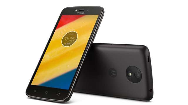 6999 रुपये में 4000 एमएएच की पावरफुल बैटरी के साथ लॉन्च हुआ Moto C Plus