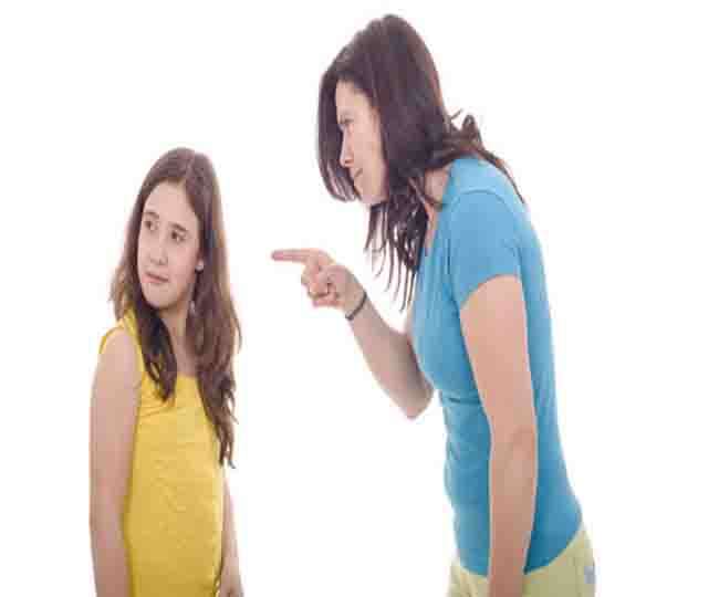 गीली मिट्टी जैसी होती है बचपन, परवरिश में ना करें जल्दबाजी