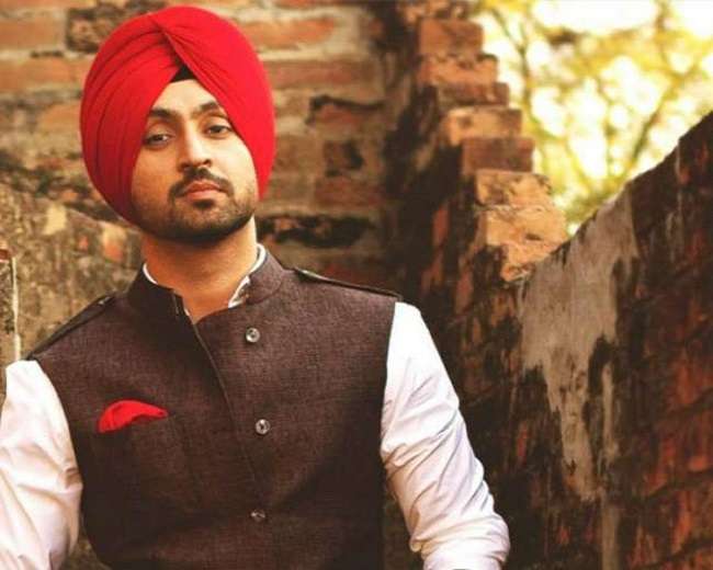 Exclusive : दिलजीत की दुनिया है दीवानी, लेकिन मां नहीं देखती उनकी फिल्में