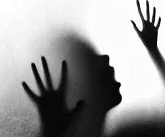 यौन उत्पीड़न की शिकार महिलाओं को तीन महीने का वैतनिक अवकाश